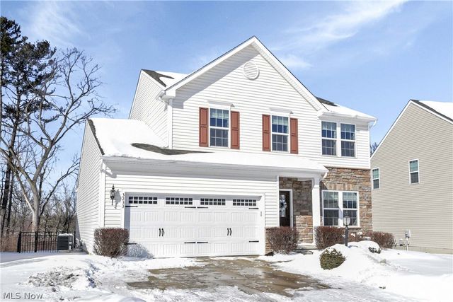 3233 Seneca Drive, Brunswick, OH 44212