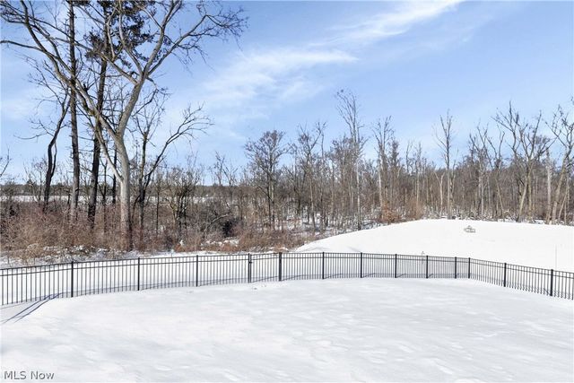 3233 Seneca Drive, Brunswick, OH 44212