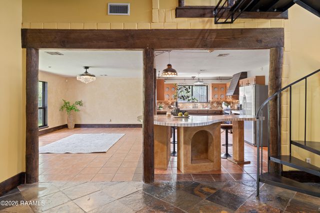 146 Steiner Road, Lafayette, LA 70508