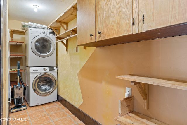 146 Steiner Road, Lafayette, LA 70508