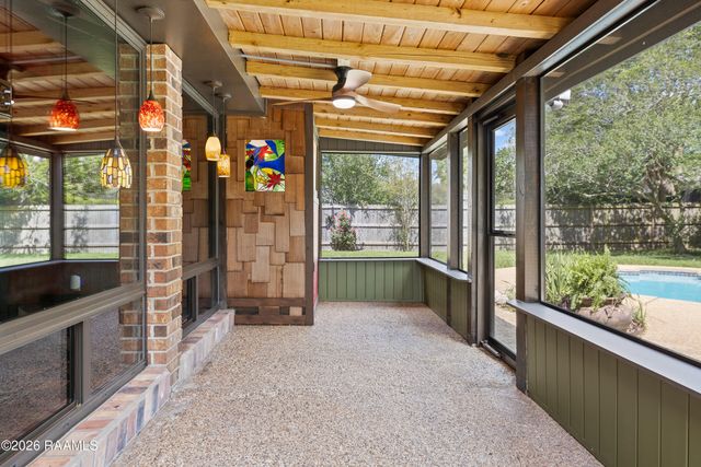 146 Steiner Road, Lafayette, LA 70508