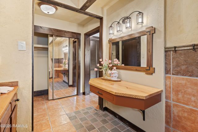 146 Steiner Road, Lafayette, LA 70508