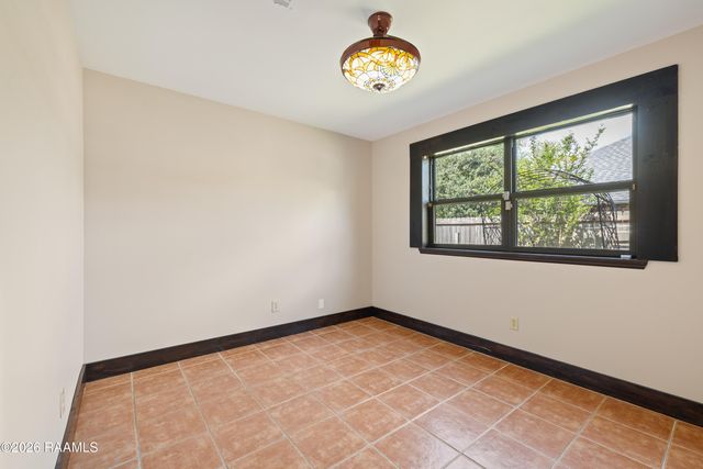 146 Steiner Road, Lafayette, LA 70508