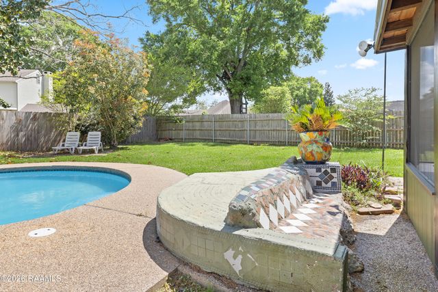 146 Steiner Road, Lafayette, LA 70508