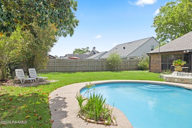 146 Steiner Road, Lafayette, LA 70508