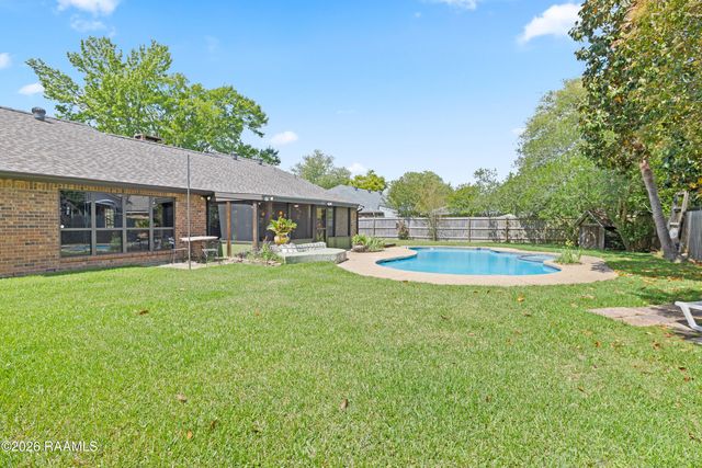 146 Steiner Road, Lafayette, LA 70508