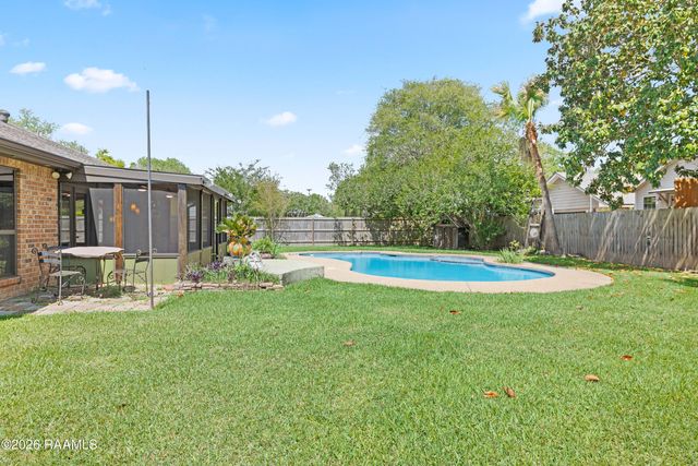 146 Steiner Road, Lafayette, LA 70508