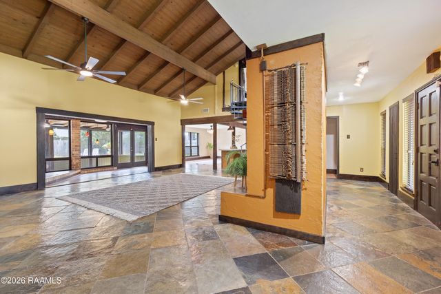 146 Steiner Road, Lafayette, LA 70508