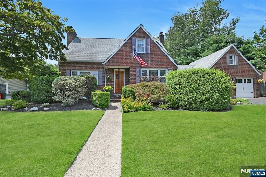 345 Jaeger Avenue, Maywood, NJ 07607