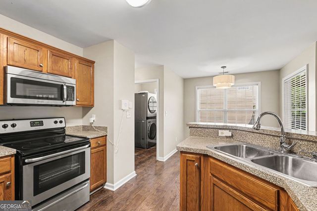 6075 Castlegate Drive, Douglasville, GA 30135