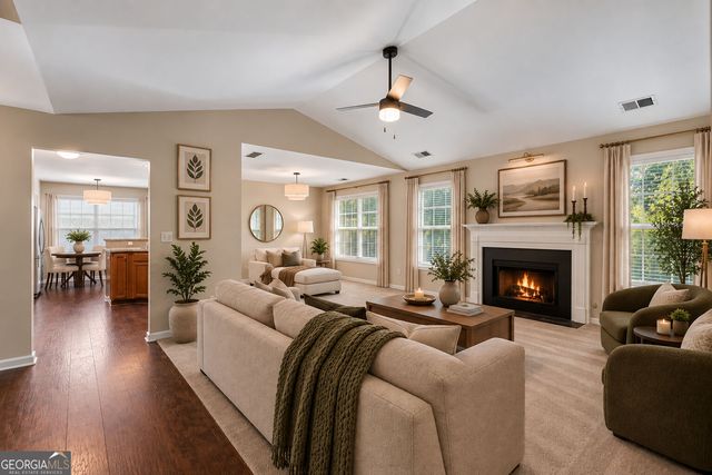 6075 Castlegate Drive, Douglasville, GA 30135