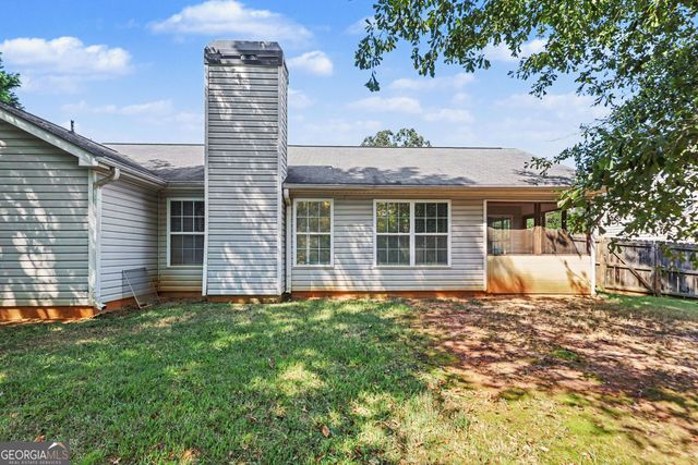 6075 Castlegate Drive, Douglasville, GA 30135