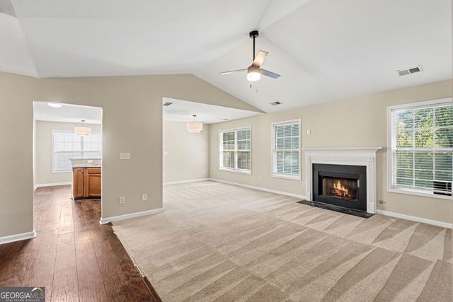 6075 Castlegate Drive, Douglasville, GA 30135