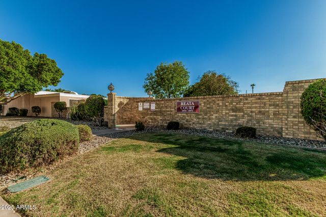 10973 W COGGINS Drive, Sun City, AZ 85351