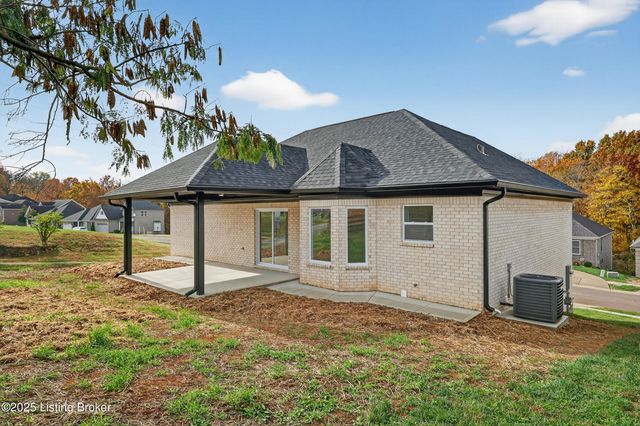 7605 Pauls View Pl, Louisville, KY 40228