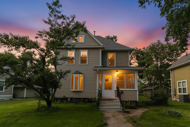 411 Saxon Street, Waterloo, IA 50703