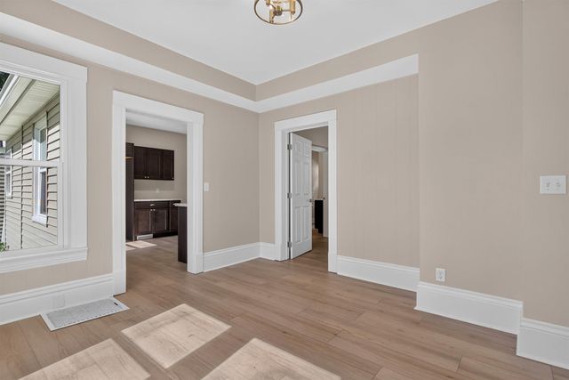 411 Saxon Street, Waterloo, IA 50703