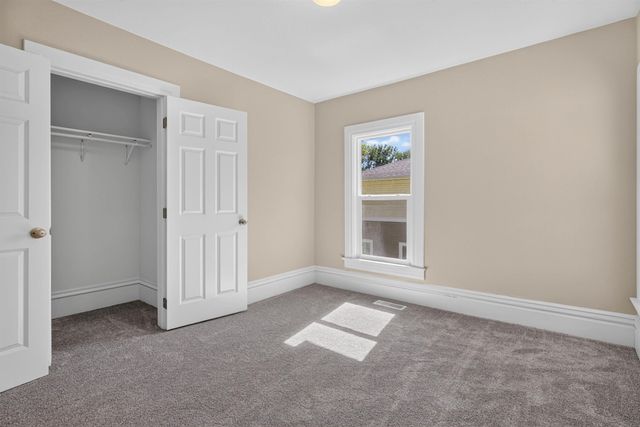 411 Saxon Street, Waterloo, IA 50703