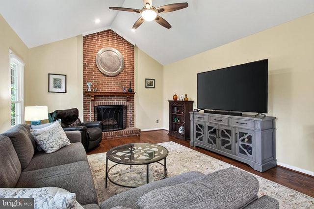 15470 EAGLE TAVERN LN, Centreville, VA 20120