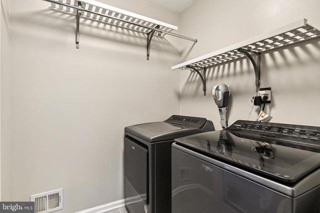 15470 EAGLE TAVERN LN, Centreville, VA 20120