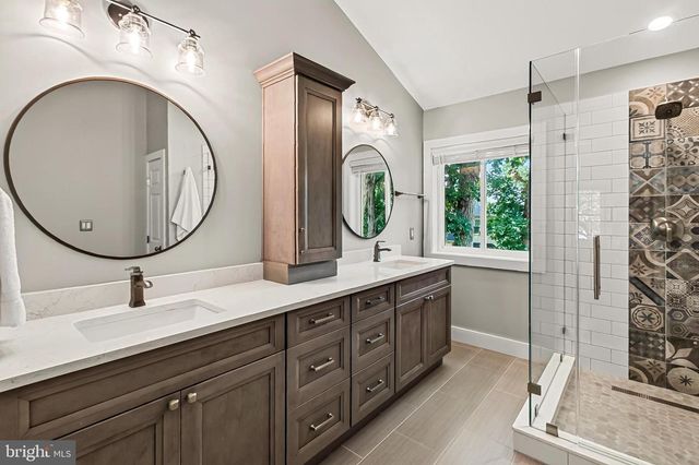 15470 EAGLE TAVERN LN, Centreville, VA 20120