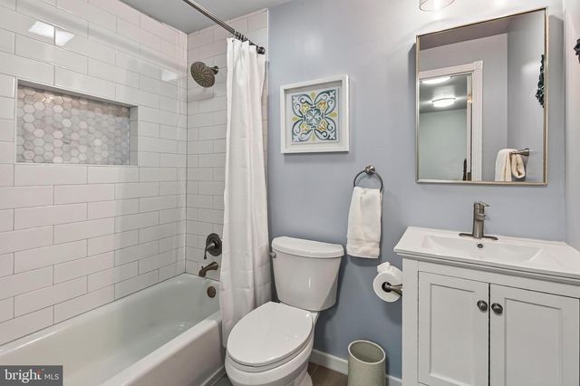 15470 EAGLE TAVERN LN, Centreville, VA 20120