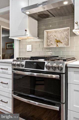 15470 EAGLE TAVERN LN, Centreville, VA 20120