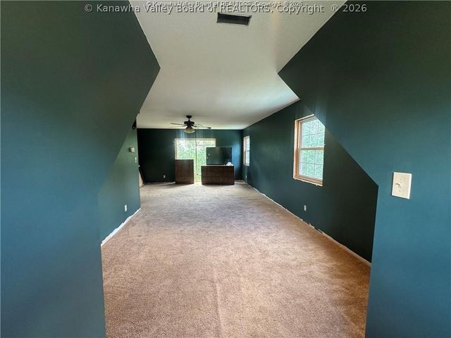 4136 Iva Durst Road, Leon, WV 25123