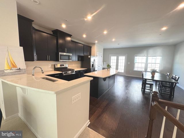 8256 MINER ST, Greenbelt, MD 20770