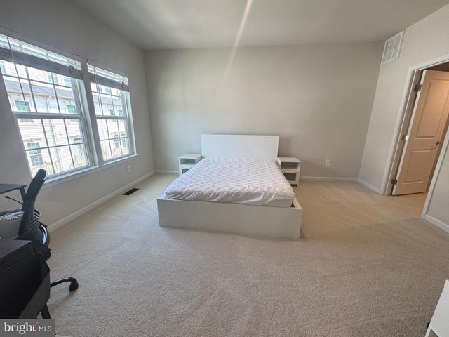 8256 MINER ST, Greenbelt, MD 20770