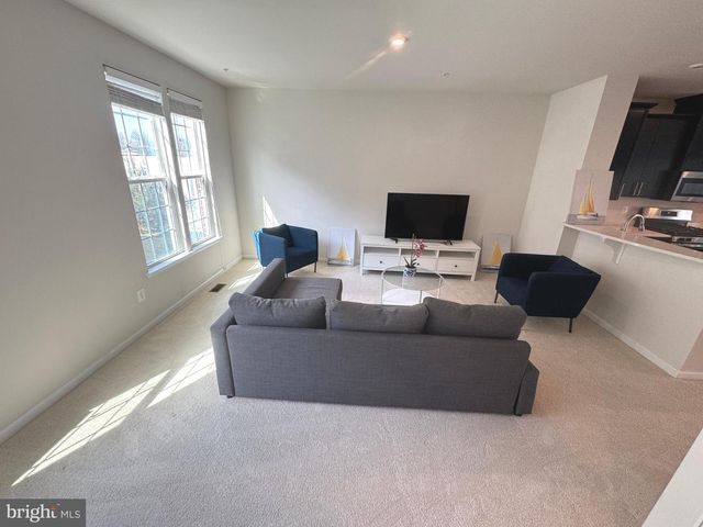 8256 MINER ST, Greenbelt, MD 20770