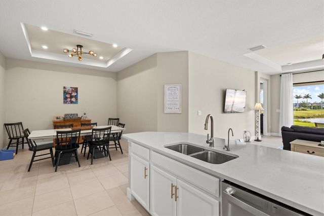 10254 MORNING MIST LANE, Sarasota, FL 34241