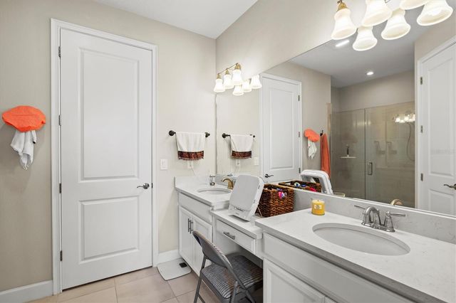 10254 MORNING MIST LANE, Sarasota, FL 34241