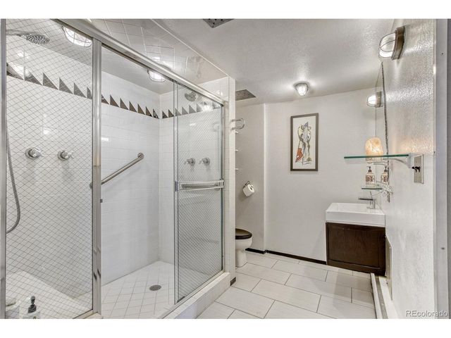 1777 Larimer St 1908, Denver, CO 80202