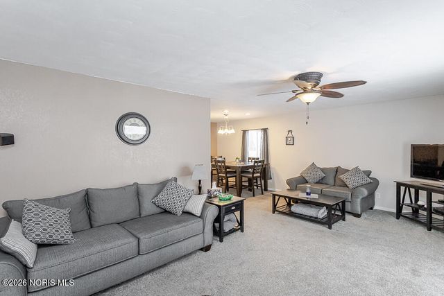 4727 Clover Lane, Toledo, OH 43623