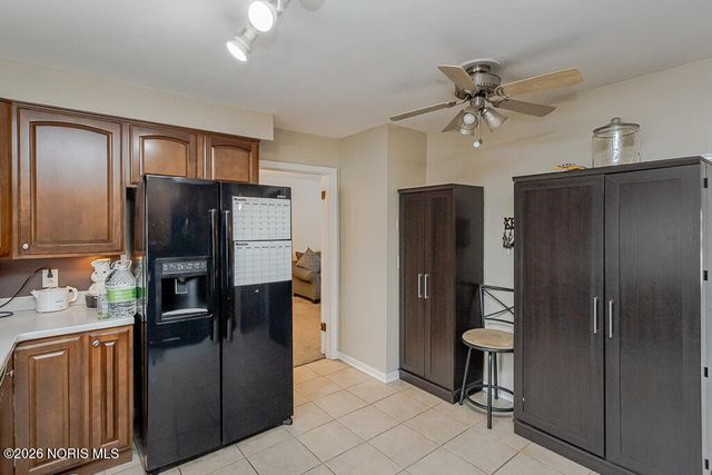 4727 Clover Lane, Toledo, OH 43623