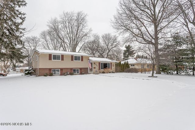 4727 Clover Lane, Toledo, OH 43623