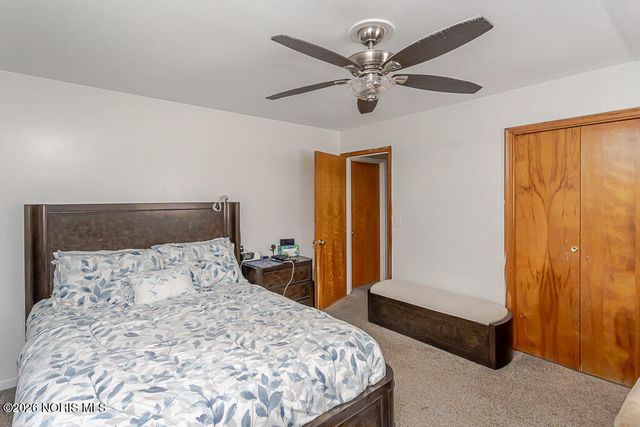 4727 Clover Lane, Toledo, OH 43623