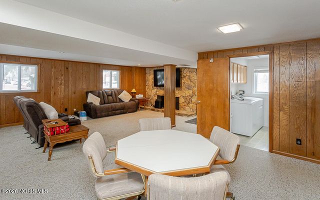 4727 Clover Lane, Toledo, OH 43623