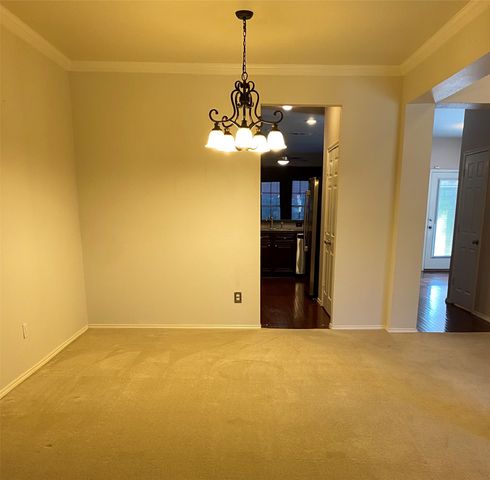 207 Colonial Lane, Euless, TX 76040