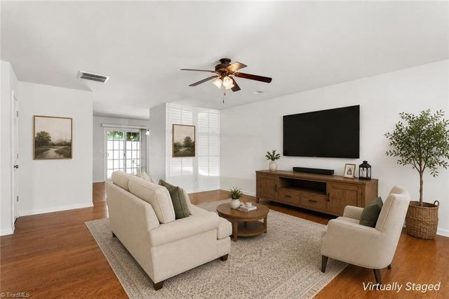 3869 Hickswood Creek Drive, High Point, NC 27265