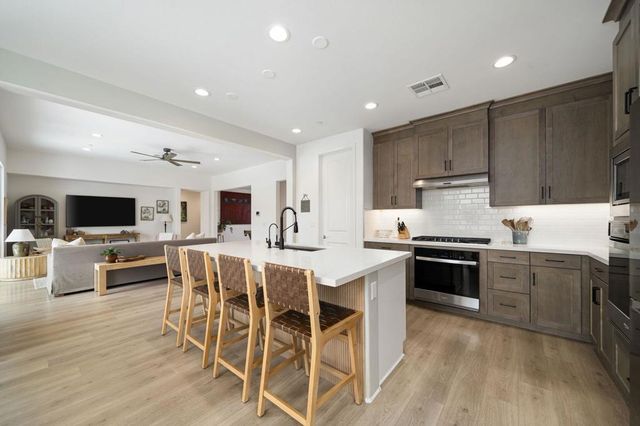 81887 Via Encinitas, La Quinta, CA 92253