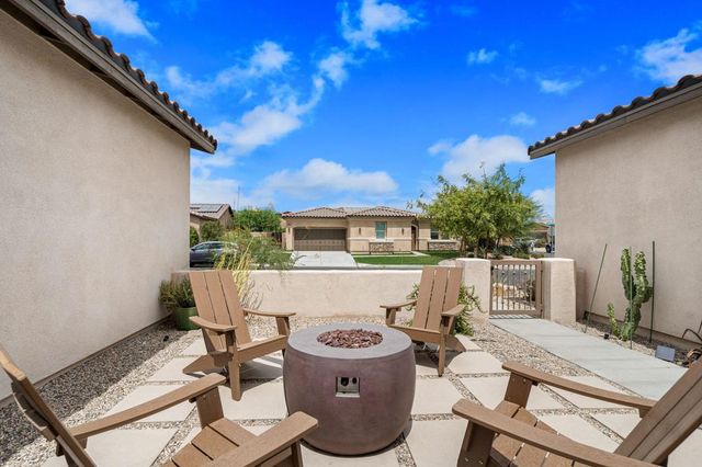 81887 Via Encinitas, La Quinta, CA 92253