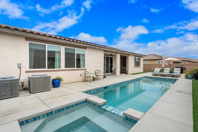 81887 Via Encinitas, La Quinta, CA 92253