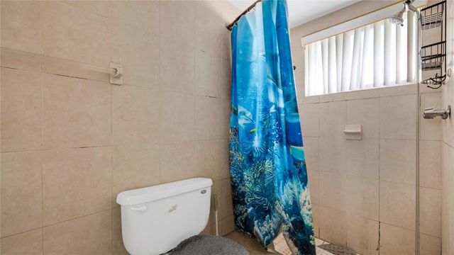 3700 NW 25th Street, Lauderdale Lakes, FL 33311