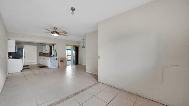 3700 NW 25th Street, Lauderdale Lakes, FL 33311
