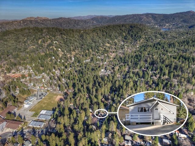 22868 Laurel, Crestline, CA 92325