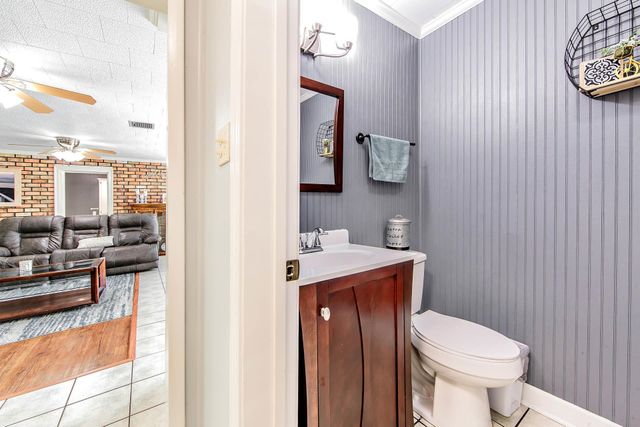 1022 Bayou Blue Bypass Rd, Thibodaux, LA 70301