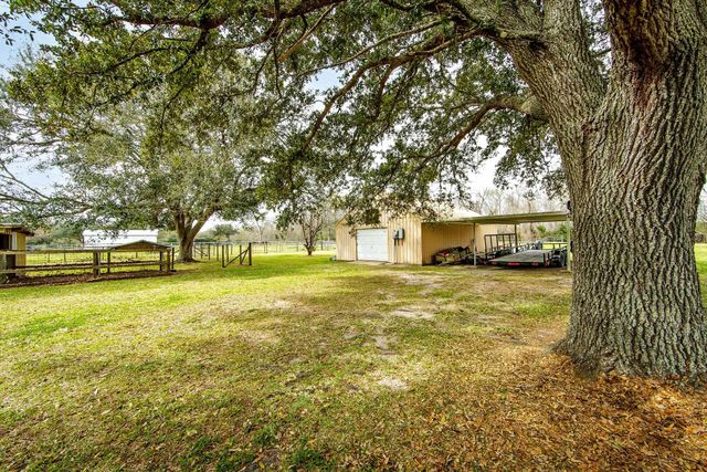 1022 Bayou Blue Bypass Rd, Thibodaux, LA 70301