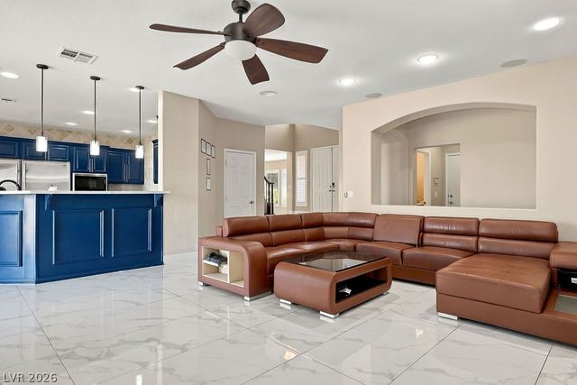 2466 Ram Crossing Way, Henderson, NV 89074
